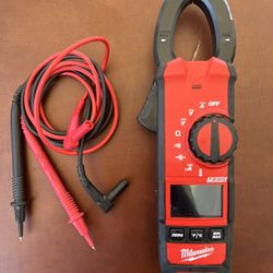 Milwaukee Clamp Meter