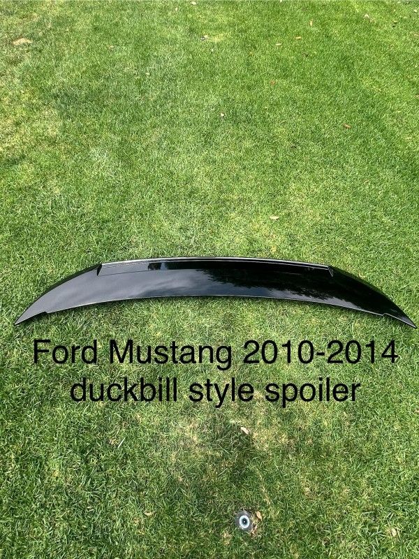 Ford Mustang 2010-2014 DuckBill Style Wing Spoiler