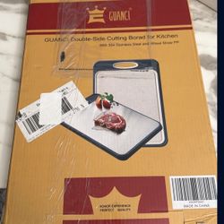 GUANCI Double-Sided Cutting Board for the kitchen. 