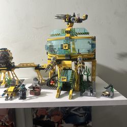 Lego lot plus extra toys