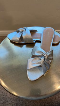 Verónica Beard leather sandals