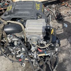 5.7 Liter Hemi Engine Only!!