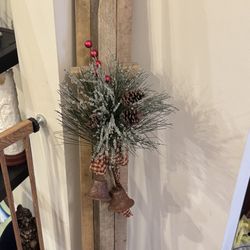 Christmas Porch Leaner