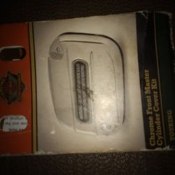 Harley-Davidson Master Cylinder Cover Kit For A 2008 And It Is Chrome