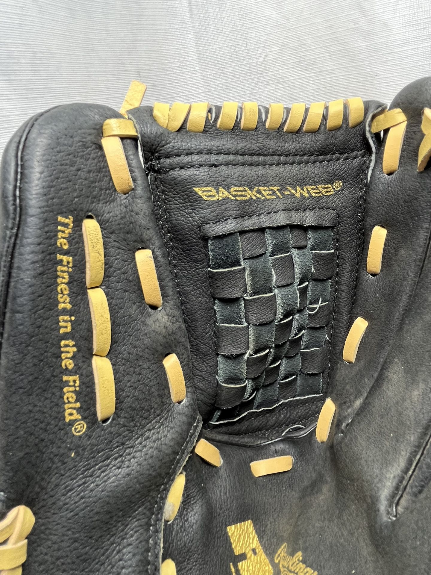 Rawlings SS13W 13 Inch Right Hand Throw RHT Baseball Softball Glove