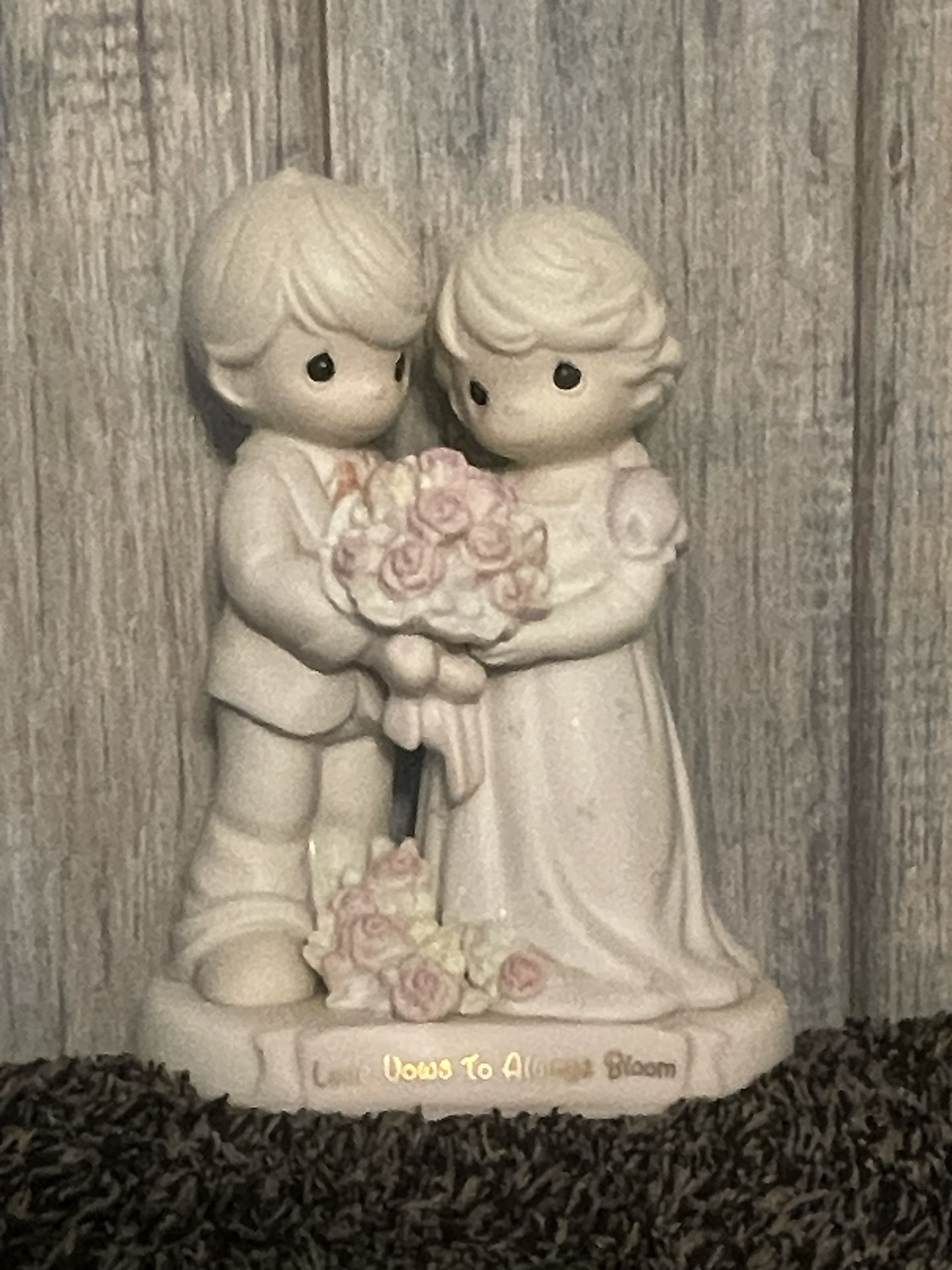 ✨ Precious Moments “Love Vows to Always Bloom” Figurine (#129097) – Wedding Couple
