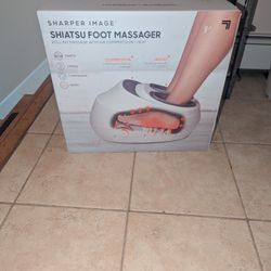 Sharper image Shiatsu Foot Massager Compression And Heat