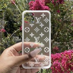 White Flower iPhone 12/12 Pro Case