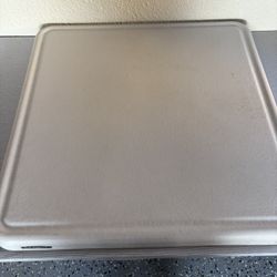 Lifetime Kids Table Set – 2’x2’ Table + 2 Chairs – Great Condition