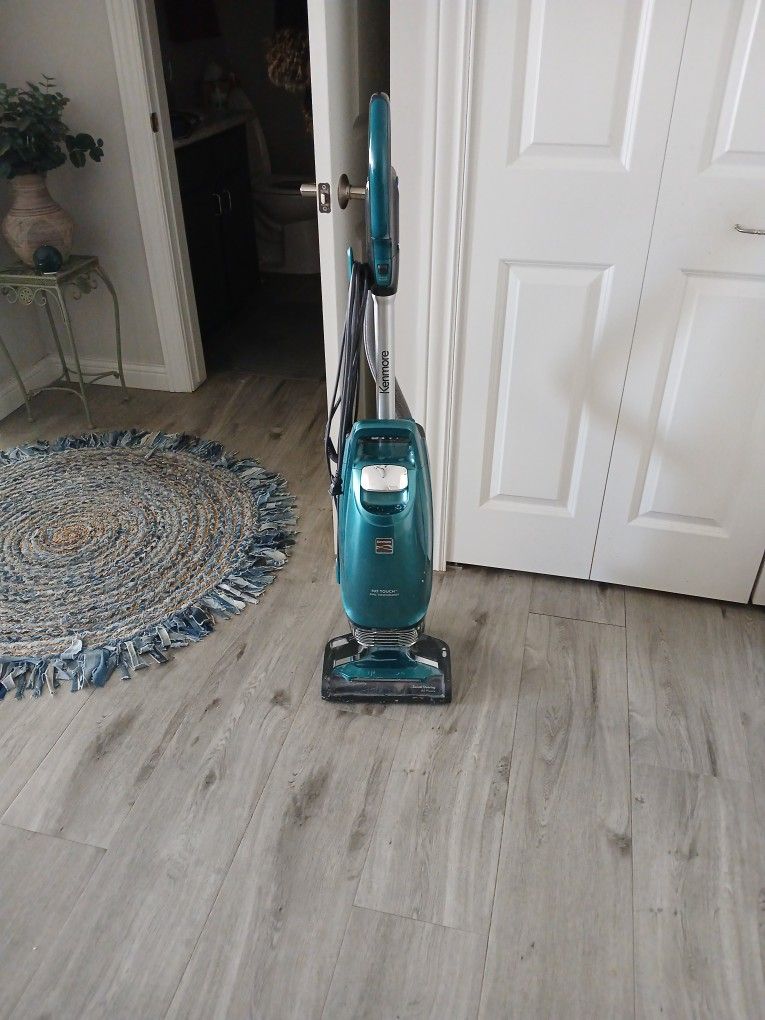 Kenmore Upright Vacuum With Bags