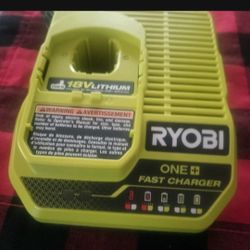 Ryobi One +18 V Fast Charger 