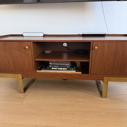 Mid-Century Modern TV Stand / Media Console – Solid Wood with Brass Legs