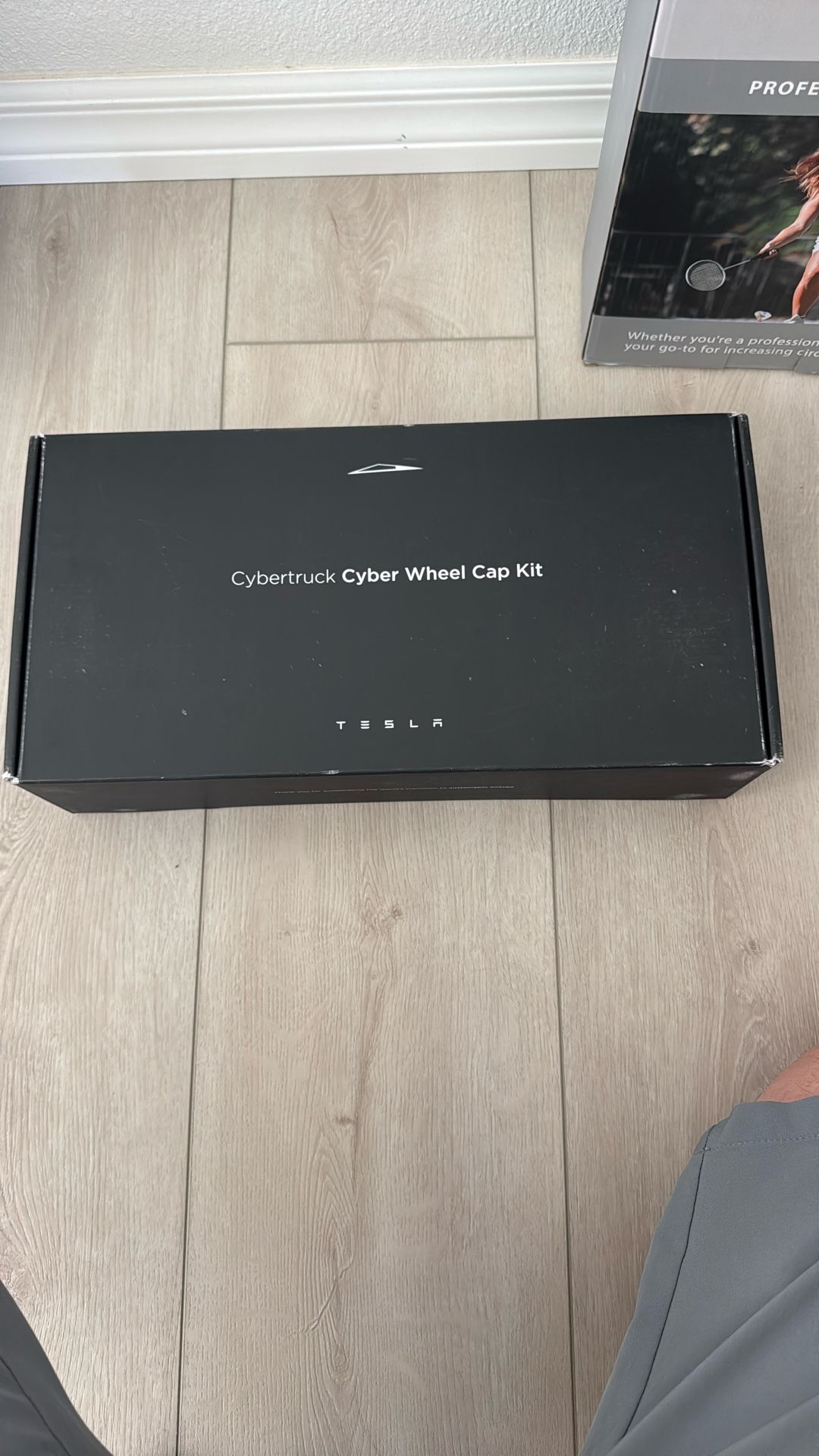 Cybertruck Cyber wheel Cap Kit
