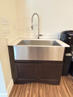 Unused Farmhouse Sink