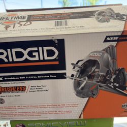 Brushless 18V 7-1/4 in. Circular Saw