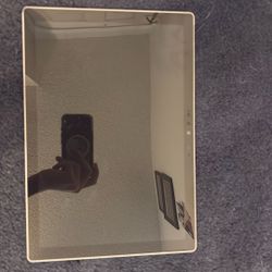 Surface Laptop 5 no keyboard or charger