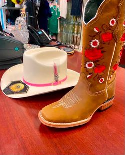 Set de Botas vaqueras y sombrero para mujer