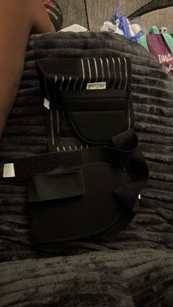 Pregnancy Belly Band (Amazon)