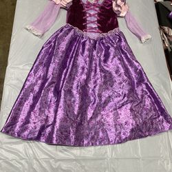 Disney Rapunzel Dress Girls Size 5/6 Small