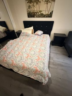 Queen Frame Set Plus Night Stands