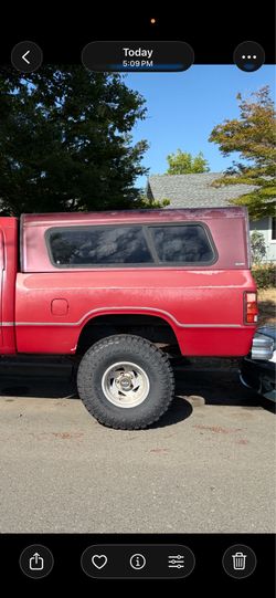 Camper shell