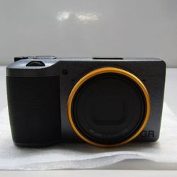 Ricoh GR III Street edition