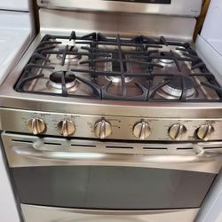 Stove G.E Profile 