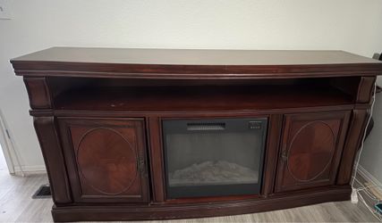 Elegant Dark Cherry Electric Fireplace TV Stand / Media Console – Excellent Condition Price: $100