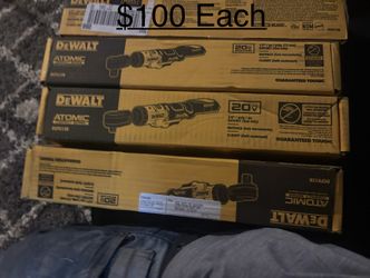 DEWALT 20 Volt Brushless 1/2 INCH RATCHET