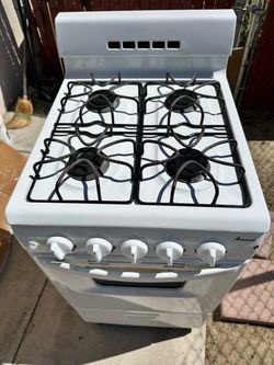 Amana 20” White Gas Range 4-Burner Stove