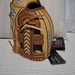 Wilson A2000 Baseball Glove 11.75"