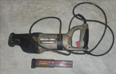 Porter-Cable Tiger Saw Model 747 – Excellent Working Condition – Hard Case + New Diablo  Blade–