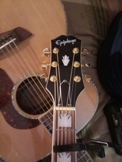 EPIPHONE GUITAR