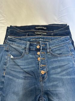 Lot of 3 Women's Jeans – American Eagle & Express