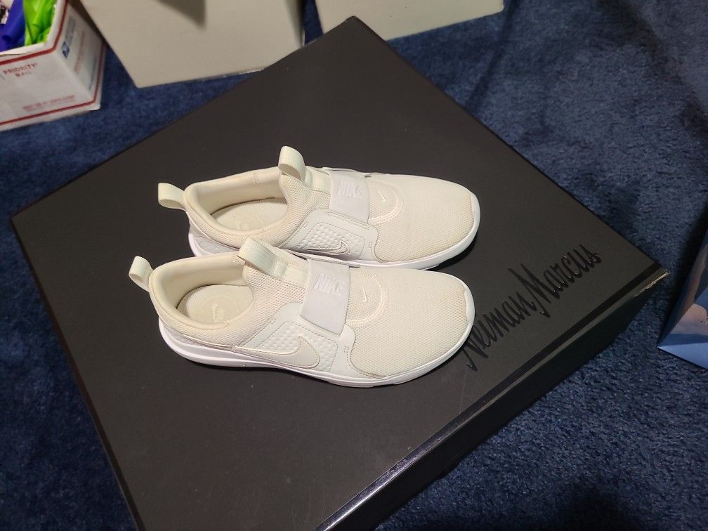 Nike Gym Shoes