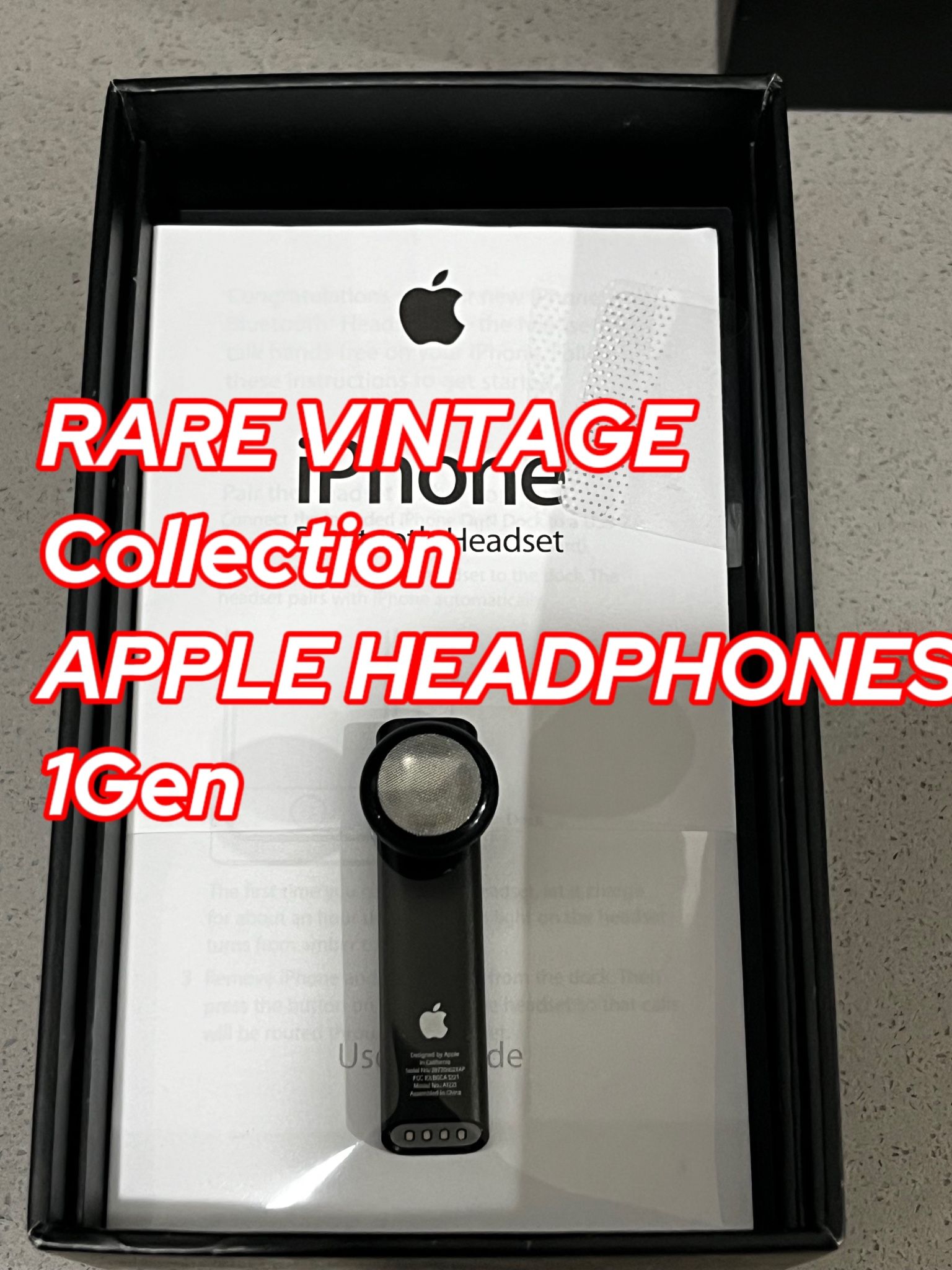 Vintage Apple iPhone Bluetooth Headset MA817LL/A