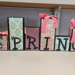 Spring Decorative and Colorful Wood Sign for Sale 