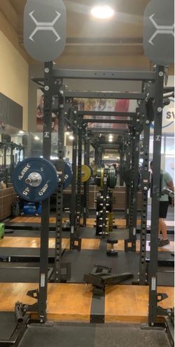 TORQUE BACK 2 BACK HALF RACK W/ LANDMINES, BALL TARGETS, SAFETY ARMS!!