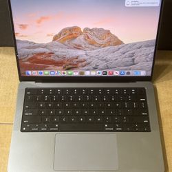 MacBook Pro 14 M1 Pro 2021  16 gb 512 gb space gray 