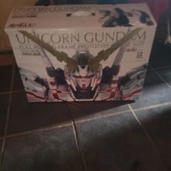 PERFECT GRADE UNICORN GUNDAM