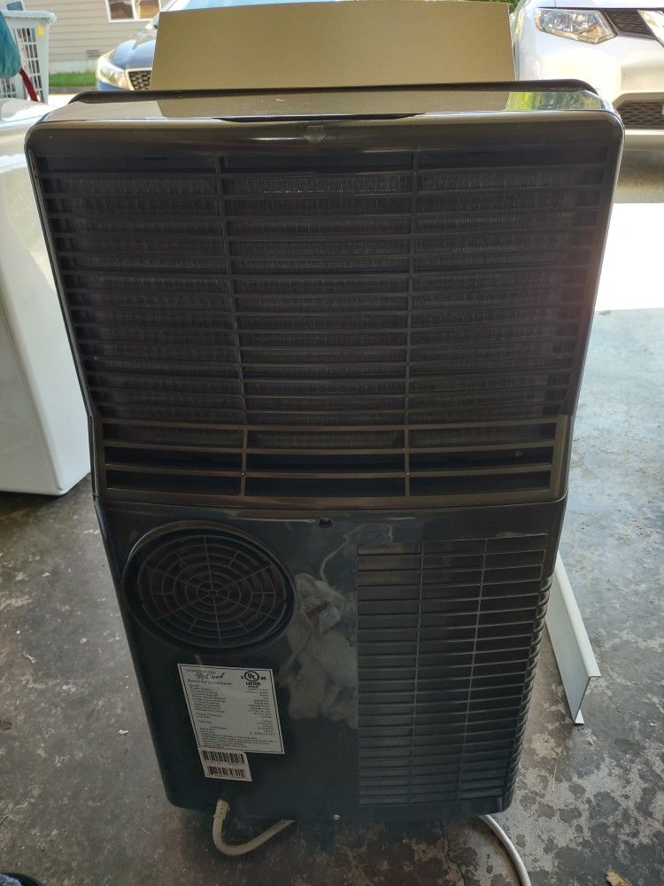 Commercial Cool 10000 BTU Portable AC for Sale in Maple Valley, WA
