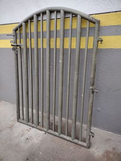Iron gate