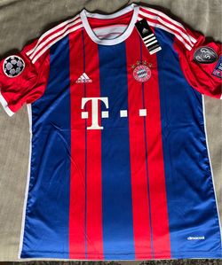 BAYERN MUNICH JERSEY 2014/2015 UCl PATCHES, SIZE 2XL,THOMAS MULLER ON THE BACK