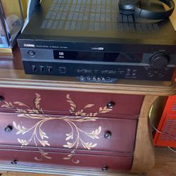 Yamaha Receiver And Infinity Speakers 