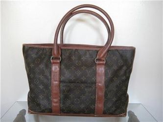 Vintage Louis Vitton Large Bucket Bag