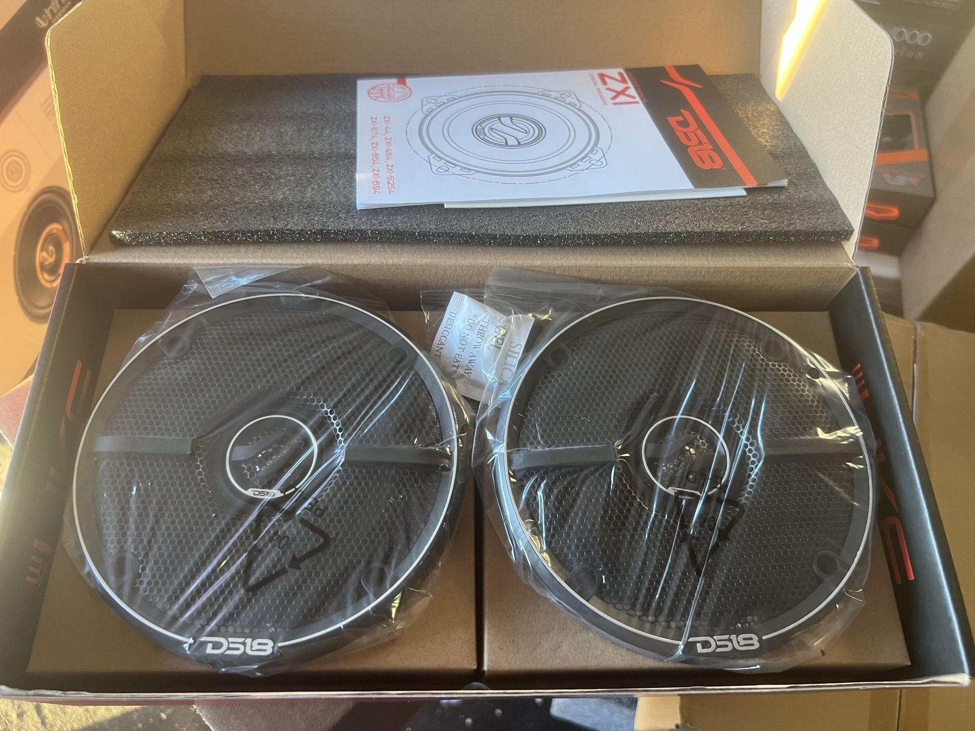 DS18 ZXI-5254 BRAND NEW 2-WAY 5.25" CAR SPEAKERS 