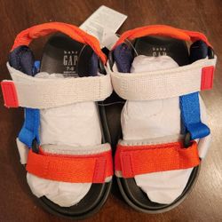 New Baby Gap Toddler Strap Sandals - Size 7/8