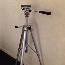 Topman telescoping tripod