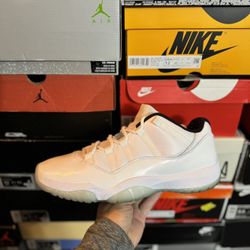 Jordan Legend Blue 11 Low size 10 VNDS