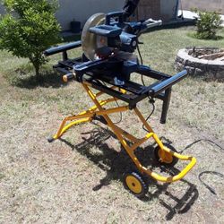 10" Single Bevel Miter saw And Stand All...